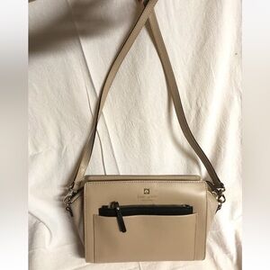 NWT Kate Spade Adelia LEATHER Crossbody Beige Black Shoulder Bag Messenger
